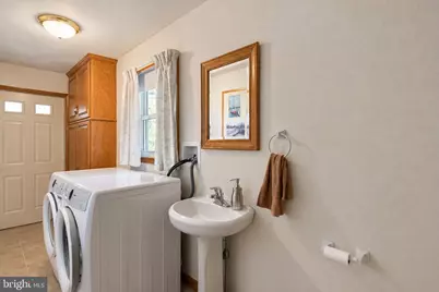425 W Vine Street, Fleetwood, PA 19522 - Photo 22