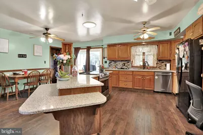 341 Chestnut Street, Leesport, PA 19533 - Photo 8