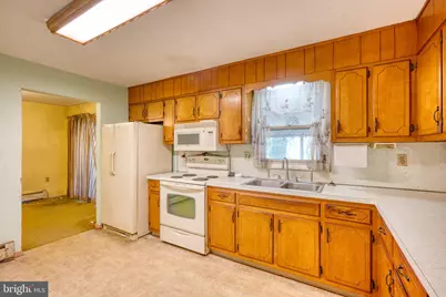 92 Teen Challenge Road, Womelsdorf, PA 19567 - Photo 8