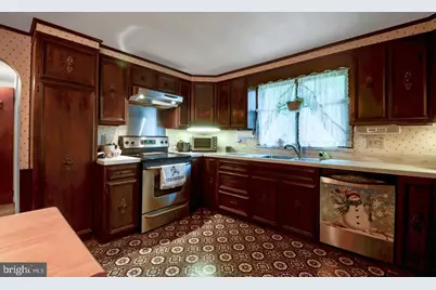 310 Carolina Avenue, Reading, PA 19605 - Photo 10