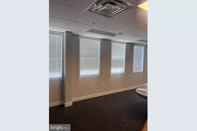 370 E Maple Avenue #204, Langhorne, PA 19047 - Photo 4