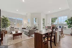 16221 River View Dr, Bristol, PA 19007 - Photo 2