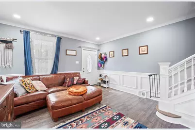 320 N Crown Street, Morrisville, PA 19067 - Photo 4