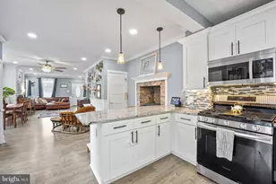 320 N Crown Street, Morrisville, PA 19067 - Photo 12