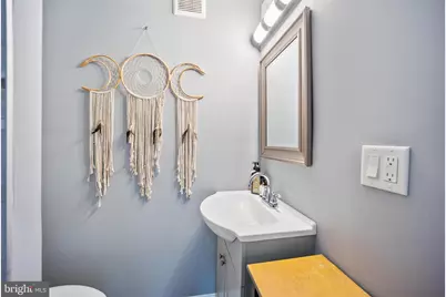 320 N Crown Street, Morrisville, PA 19067 - Photo 16