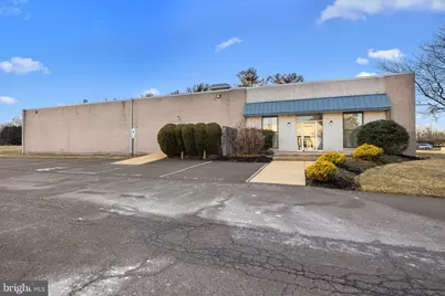 2 Pheasant Run, Newtown, PA 18940 - Photo 6