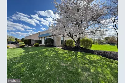 2 Pheasant Run, Newtown, PA 18940 - Photo 2