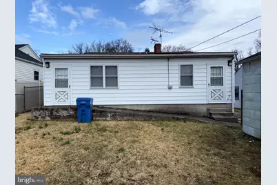 2715 Crest Avenue, Bristol, PA 19007 - Photo 2
