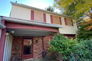 21 Joanne Rd, Southampton, PA 18966 - Photo 2