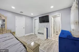 1201 Pacific Ave, Bristol, PA 19007 - Photo 24