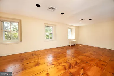 69 E Oakland Avenue, Doylestown, PA 18901 - Photo 18