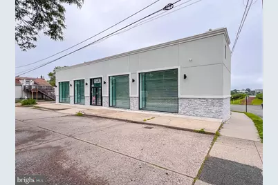 222 E Bridge Street, Morrisville, PA 19067 - Photo 2