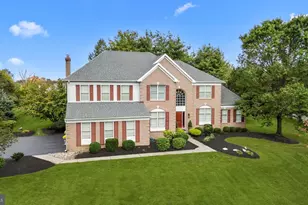 53 Alexanders Ct, Newtown, PA 18940 - Photo 2
