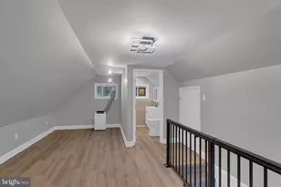 283 Snowball Dr, Levittown, PA 19056 - Photo 22