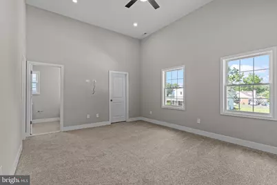 2823 Avenue E, Levittown, PA 19056 - Photo 28