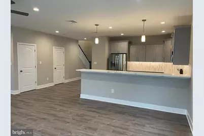 2821 Avenue E, Levittown, PA 19056 - Photo 22