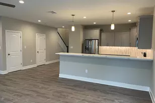 2821 Ave E, Levittown, PA 19056 - Photo 22