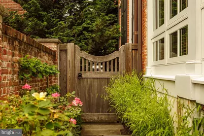 146 E Court Street, Doylestown, PA 18901 - Photo 32