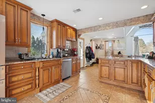 2649 Murray Ave, Bensalem, PA 19020 - Photo 10