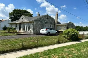 2666 Madara Rd, Bensalem, PA 19020 - Photo 2