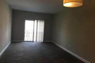 9 N 7th St, Perkasie, PA 18944 - Photo 6