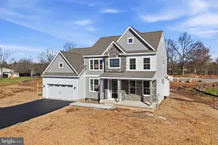 414 S Ridge Rd, Perkasie, PA 18944 - Photo 2