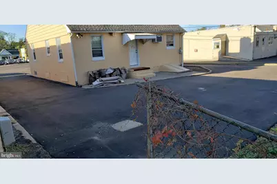 7024 Bristol Pike, Levittown, PA 19057 - Photo 14