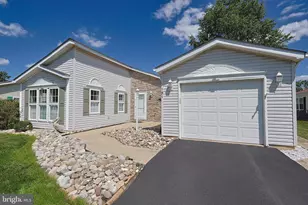 191 Cardinal Ct S, New Hope, PA 18938 - Photo 2