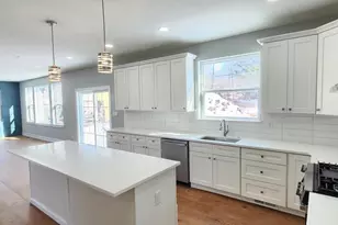 11B Fairview Ave, Perkasie, PA 18944 - Photo 14