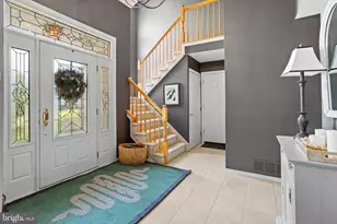 432 Schindler Dr, Yardley, PA 19067 - Photo 2