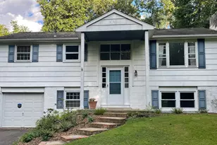 1555 Fieldwood Rd, Southampton, PA 18966 - Photo 2