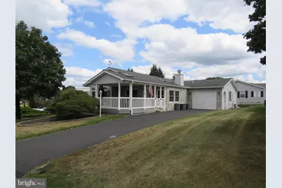 377 Spring Meadow Circle, New Hope, PA 18938 - Photo 4