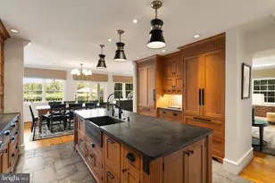 64 N Main St, New Hope, PA 18938 - Photo 18