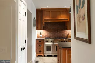 64 N Main St, New Hope, PA 18938 - Photo 20