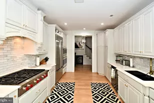 277 Willow Dr, Newtown, PA 18940 - Photo 18