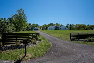 77 Frankenfield Rd, Ottsville, PA 18942 - Photo 2