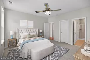 10 Ivy Ln, Levittown, PA 19055 - Photo 4