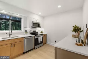 620 Constitutional Dr, Warminster, PA 18974 - Photo 10