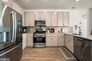 16442 River View Dr, Bristol, PA 19007 - Photo 6