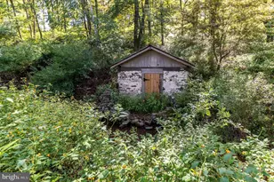 9022 Easton Rd, Ottsville, PA 18942 - Photo 36