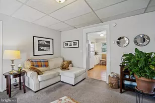 413 N Pine St, Langhorne, PA 19047 - Photo 14