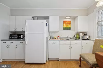 413 N Pine Street, Langhorne, PA 19047 - Photo 16