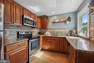 413 N Pine St, Langhorne, PA 19047 - Photo 46