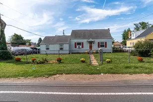 618 Cedar Ave, Croydon, PA 19021 - Photo 1