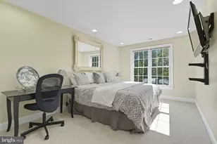 95 Rittenhouse Cir, Newtown, PA 18940 - Photo 32