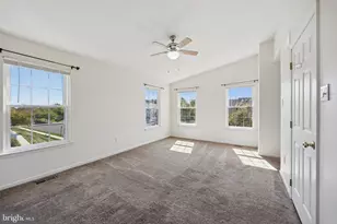 108 Eagle Ct, Jamison, PA 18929 - Photo 8