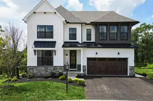 1000 Bluebird Ln, Perkasie, PA 18944 - Photo 4