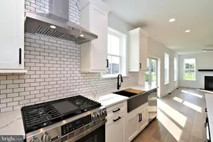 942 Stein Ct, Warminster, PA 18974 - Photo 12