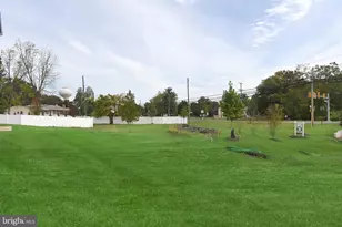 942 Stein Ct, Warminster, PA 18974 - Photo 68