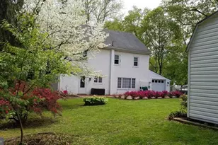 815 Cypress Ave, Langhorne, PA 19047 - Photo 18